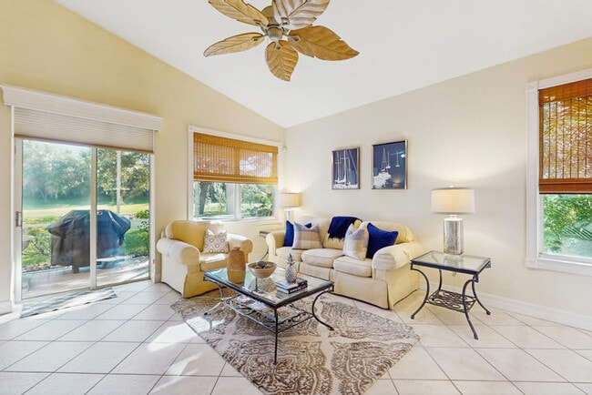 Building Photo - 6247 Wingspan Way Unit SI ID1591339P