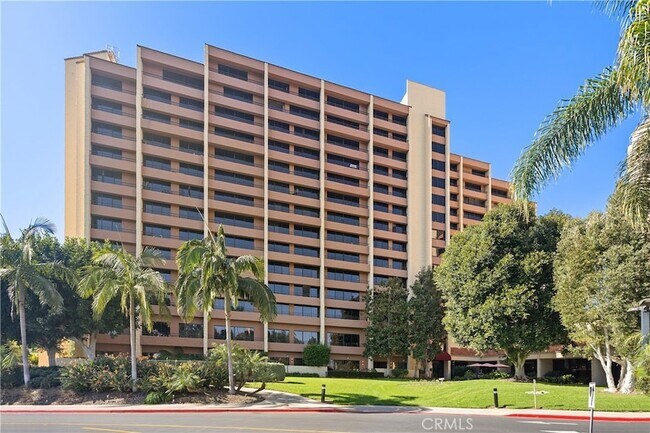 Photo - 24055 Paseo Del Lago W Unit 863