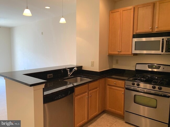 Photo - 2655 Prosperity Ave Unit 318