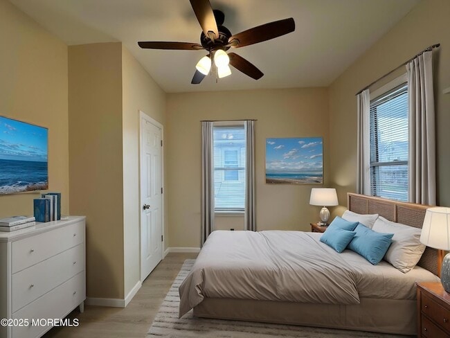 Photo - 678 Buttonwood Ave