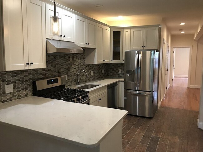 Photo - 6 Bispham St Unit 3