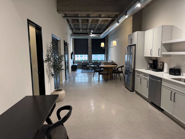 Building Photo - 1111 3rd Ave S Unit SI ID1511925P