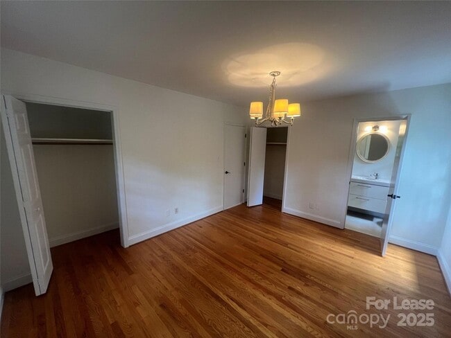 Photo - 6611 Lancer Dr