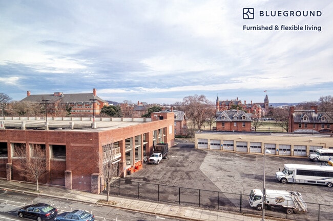 Photo - 550 Morse St NE Unit SI FL4-ID637