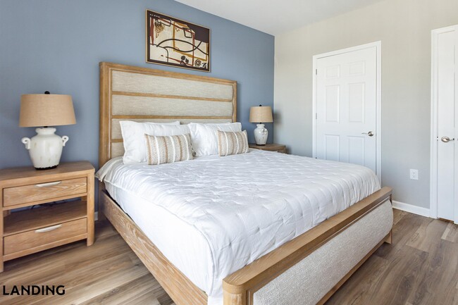 Photo - 100 River Park Dr Unit 347