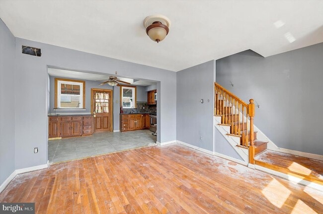 Photo - 4814 Devereaux St