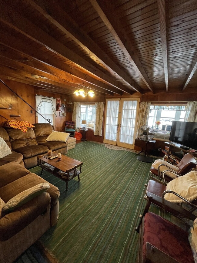 Building Photo - 73 Sebago Rd Unit ID1255714P