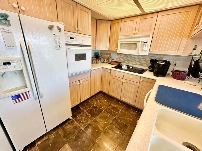 Photo - 373 Nettles Blvd Unit SI ID1537493P