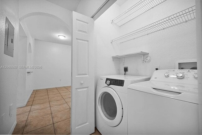 Photo - 6900 NW 179th St Unit 1041