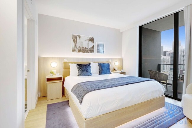 Photo - 601 NE 1st Ave Unit ID1227503P