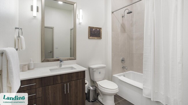 Photo - 4811 Woodrow Ave Unit 109