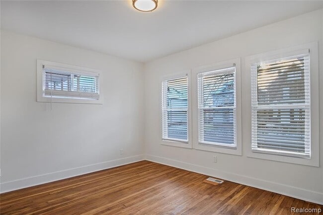 Photo - 6212 Avery St Unit 2