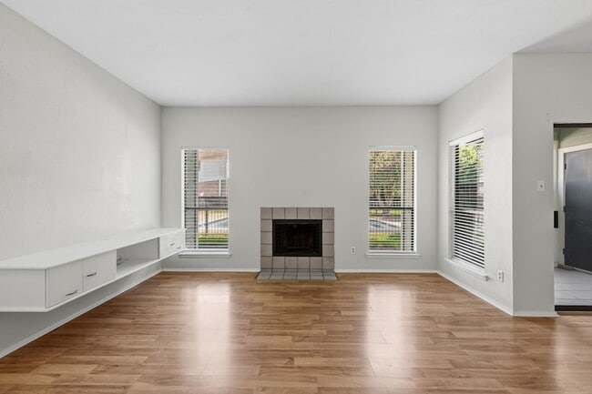 Photo - 6602 Harbor Town Dr Unit 1207