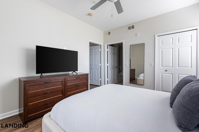 Photo - 2801 Biltmore Park Dr Unit 17-102