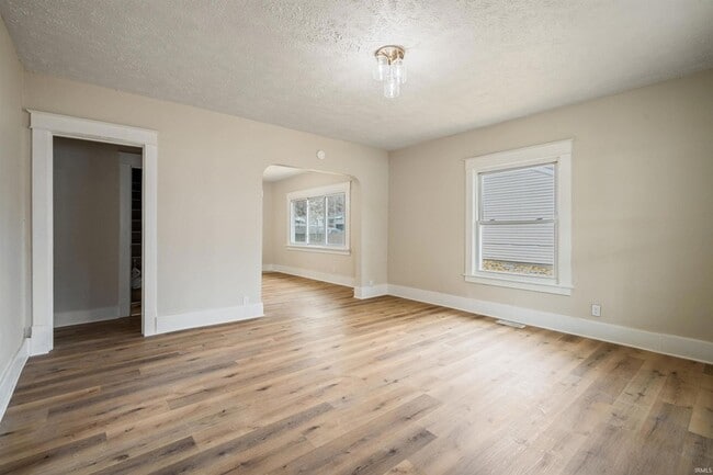 Photo - 1012 E Taylor St