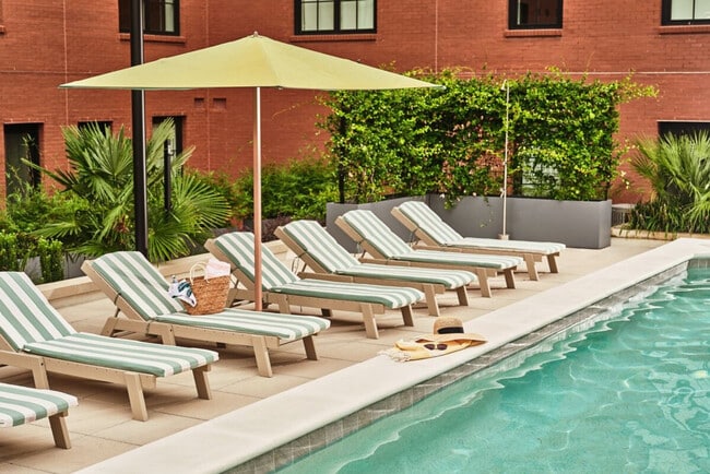 Photo - 149 Martin Luther King Jr Blvd Unit ID1321211P