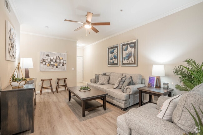 2BR, 2BA - 1065SF - Living Room - Estancia San Miguel