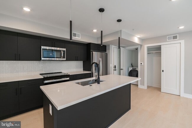 Photo - 6604 Ridge Ave Unit 301