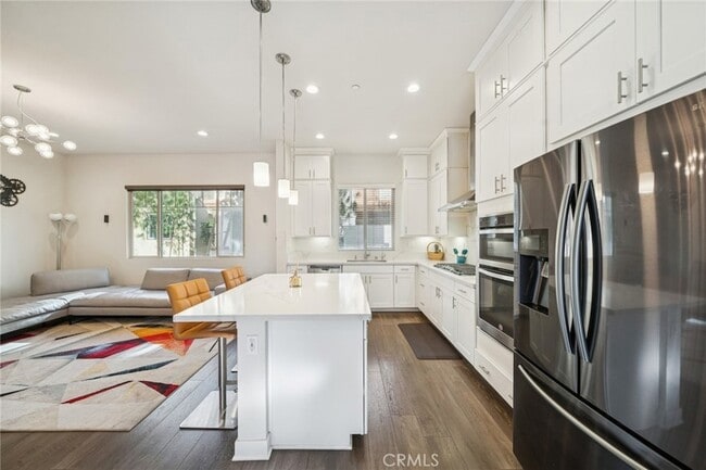 Photo - 121 Interval