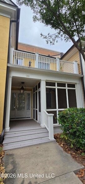 Photo - 710 Manship St