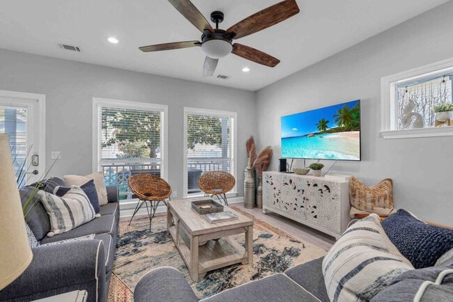 Photo - 61 Sunfish St Unit SI ID1502025P