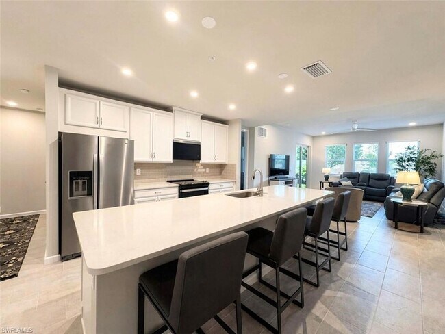 Photo - 4660 Arboretum Cir