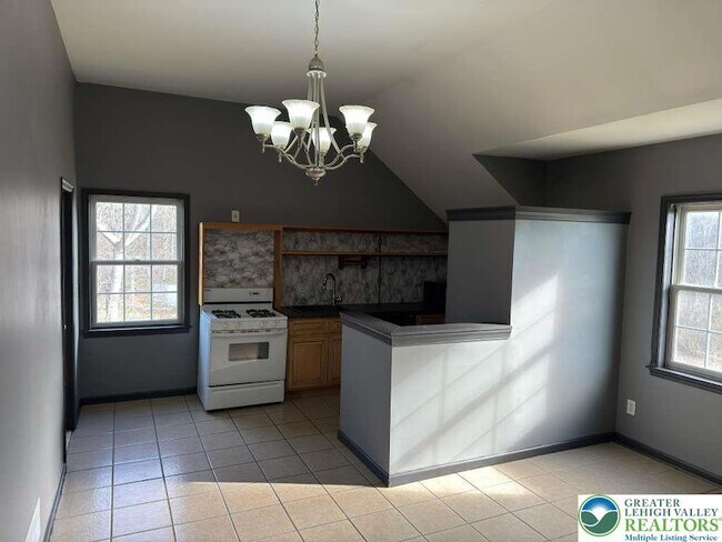 Photo - 226 Sonny Dr Unit Apt