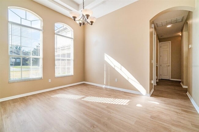 Photo - 6220 Hedgesparrows Ln