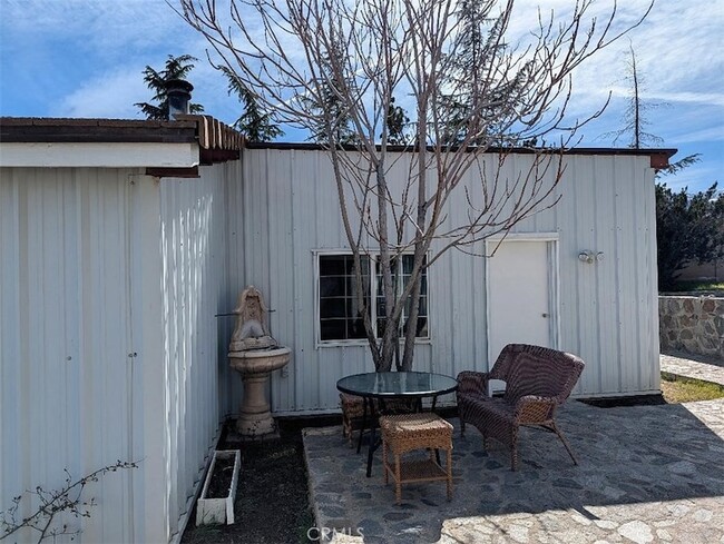 Building Photo - 2707 Sunnyslope Rd