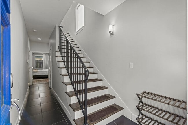 Photo - 2119 Hadley St