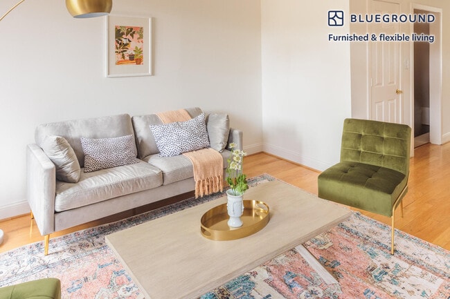 Photo - 1221 10th St NW