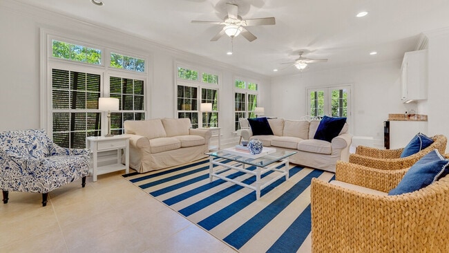 Photo - 94 Ballyhoo St Unit ID1253489P