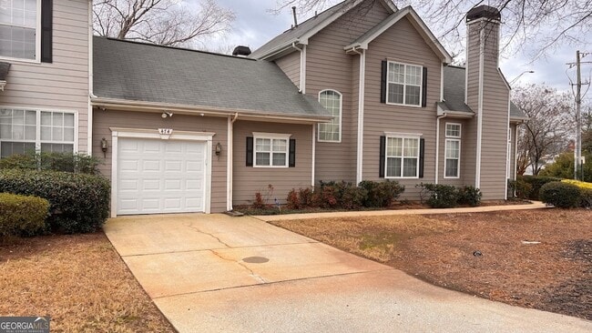 Photo - 474 Fraser St SE