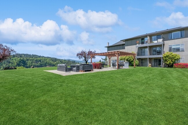 Building Photo - Overlook at the Willamette