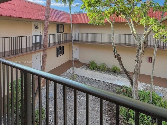 Photo - 10411 SW 108th Ave Unit 251