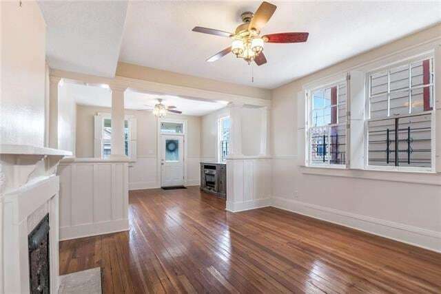 Photo - 4436 General Pershing St