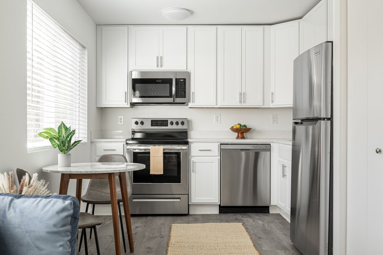 Floor Plan - 1079 0x1 - Studio 