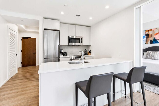 Photo - 131 Seaport Blvd Unit SI FL7-ID1050355P