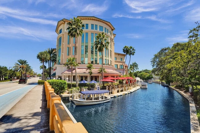 Photo - 37 Hendricks Isle Unit SI ID1504034P