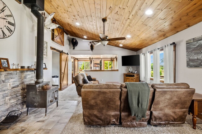 Photo - 7625 N Williamson Valley Rd Unit ID1257806P