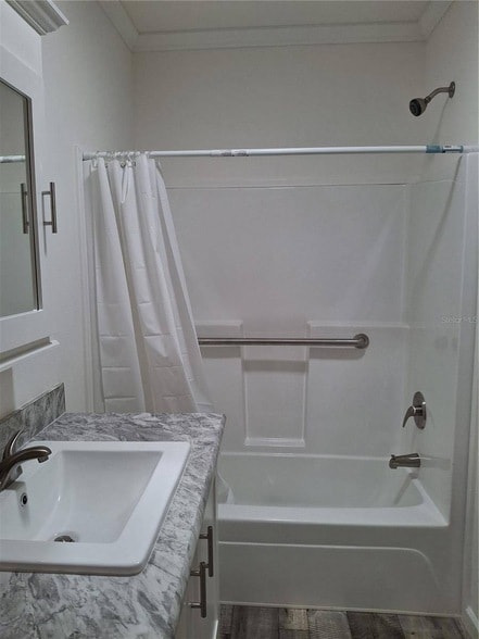 Photo - 114 Emerald Ave N