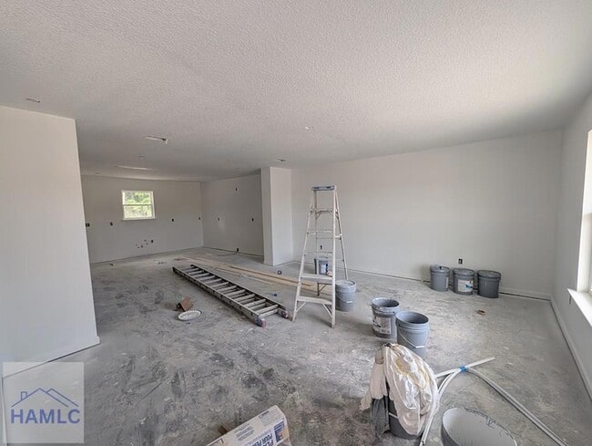 Photo - 20-B1 Frasier Ln SW