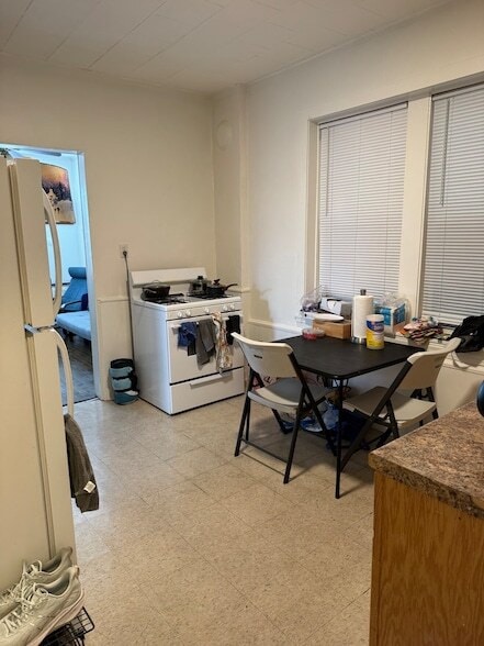 Photo - 3145 S May St Unit 2R