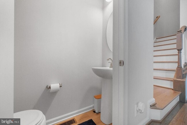 Photo - 52 Caswell Dr