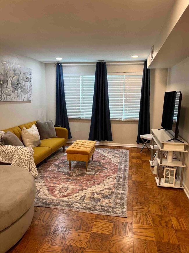 Building Photo - 7168 Jamieson Ave Unit SI ID1530494P