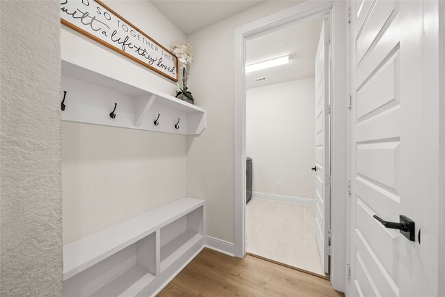 Photo - 609 Northside Dr