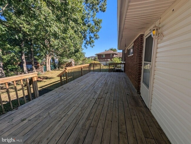 Photo - 6327 Willowood Ln