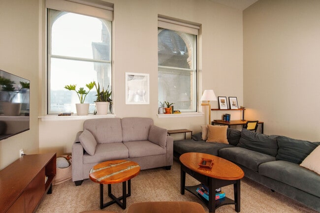 Photo - 225 E Michigan St Unit SI ID1379061P