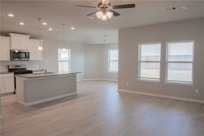 Photo - 6117 Eldora Dr