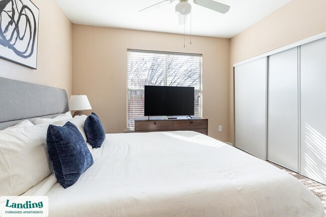 Photo - 1501 Westpark View Dr Unit 426.1407384